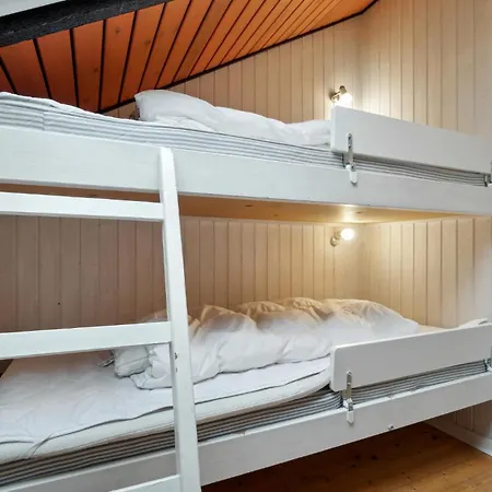 Lovely In Aakirkeby With Kitchen Σπίτι διακοπών *