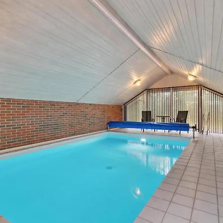 Lovely In Aakirkeby With Kitchen * Vester Somarken